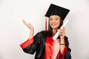 scholarship to study in italy
